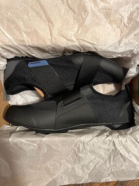 NEW IN BOX SHIMANO 1C200 INDOOR CYCLING SHOES SH-IC200 US 12.3 EUR 48